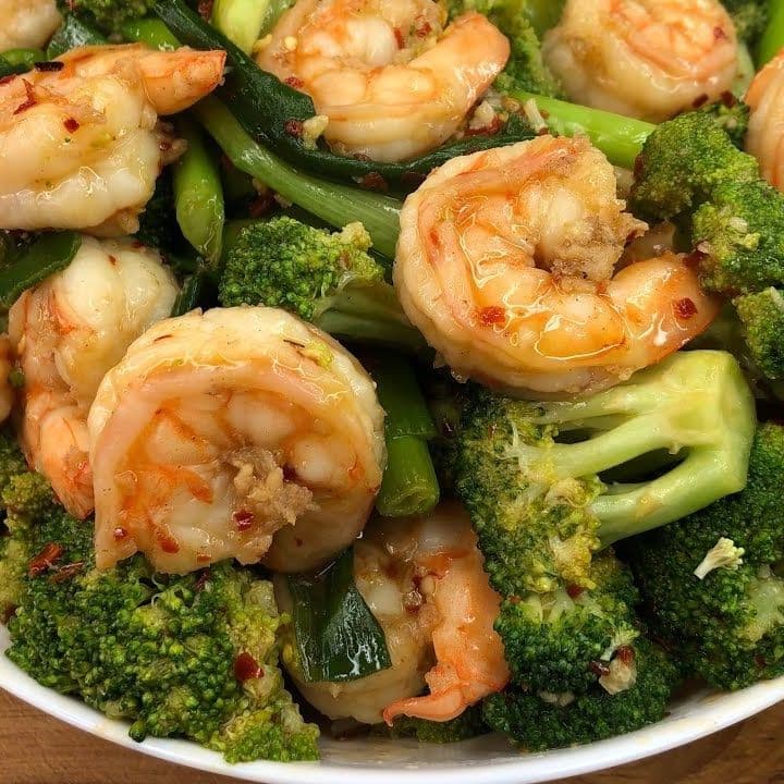 Camarones Con Brócoli Individual (6 piezas)