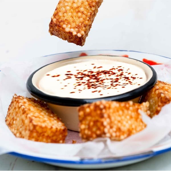 Croquetas de Queso.-