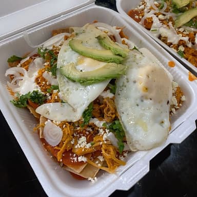 Chilaquiles Combinados