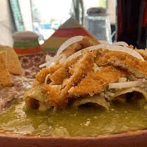 Enchiladas de Pollo con Milanesa de Cerdo