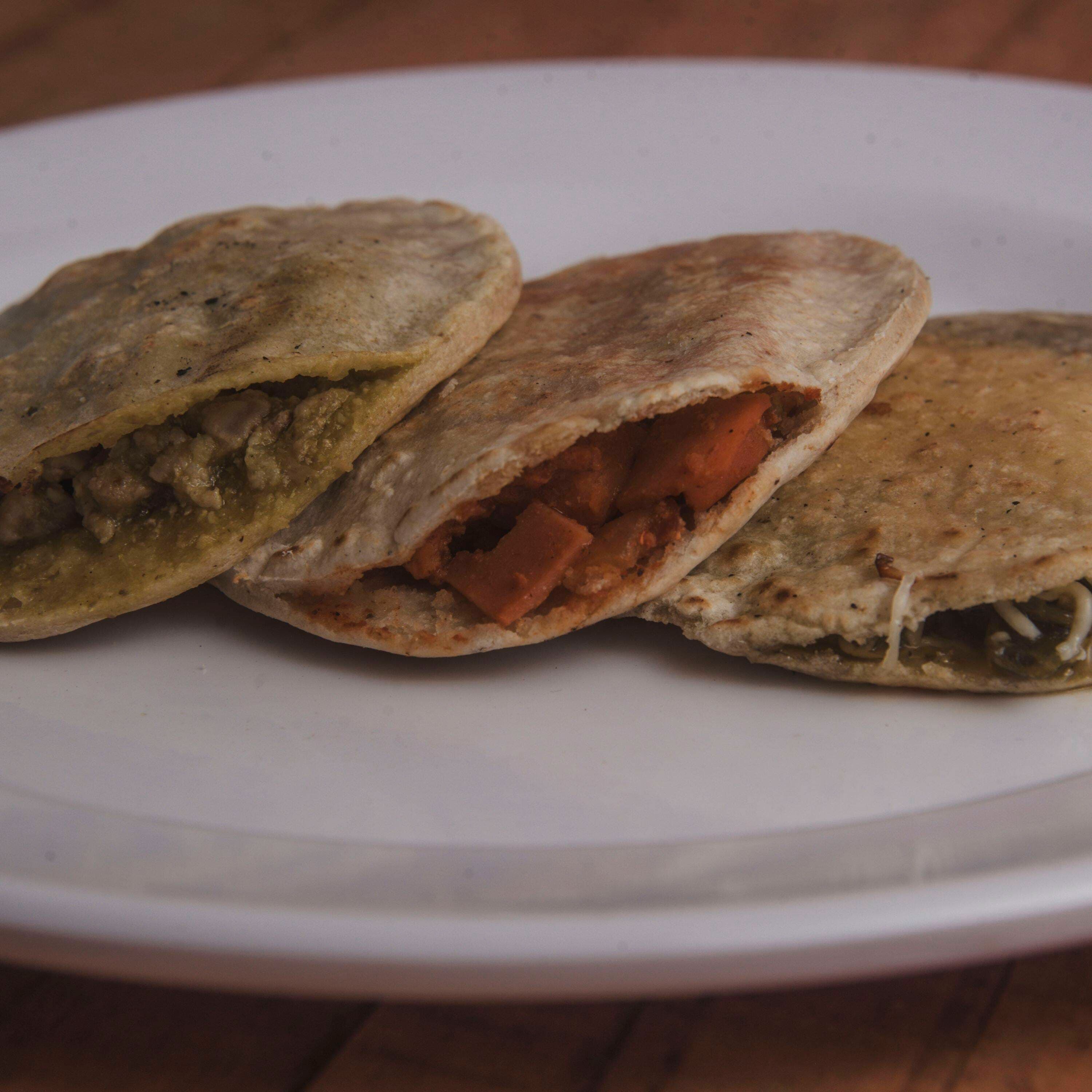 Gordita Rajas con Queso
