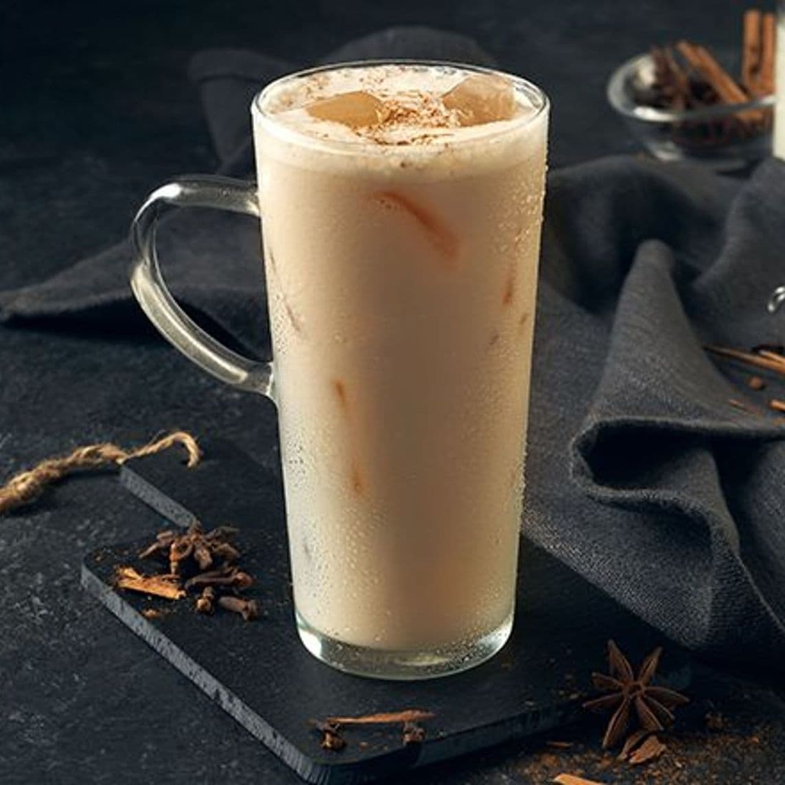 Chai Latte Espresso Helado 16 oz