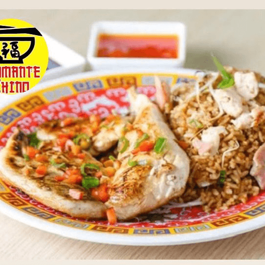 Caja pequeña de arroz + 1 Chuleta De pollo asada