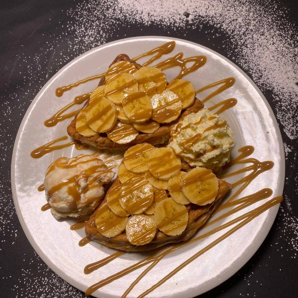 Waffle Pequeño de Arequipe y Banano