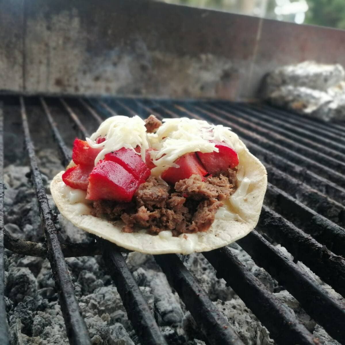 Bomba de Carne Asada