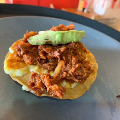 3 Tostadas de Marlin
