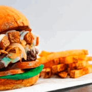 Combo Mixto Hamburguesa Mixta + Salchipapa Costeña