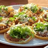 Orden de 3 Sopes de Papa con Queso Asadero