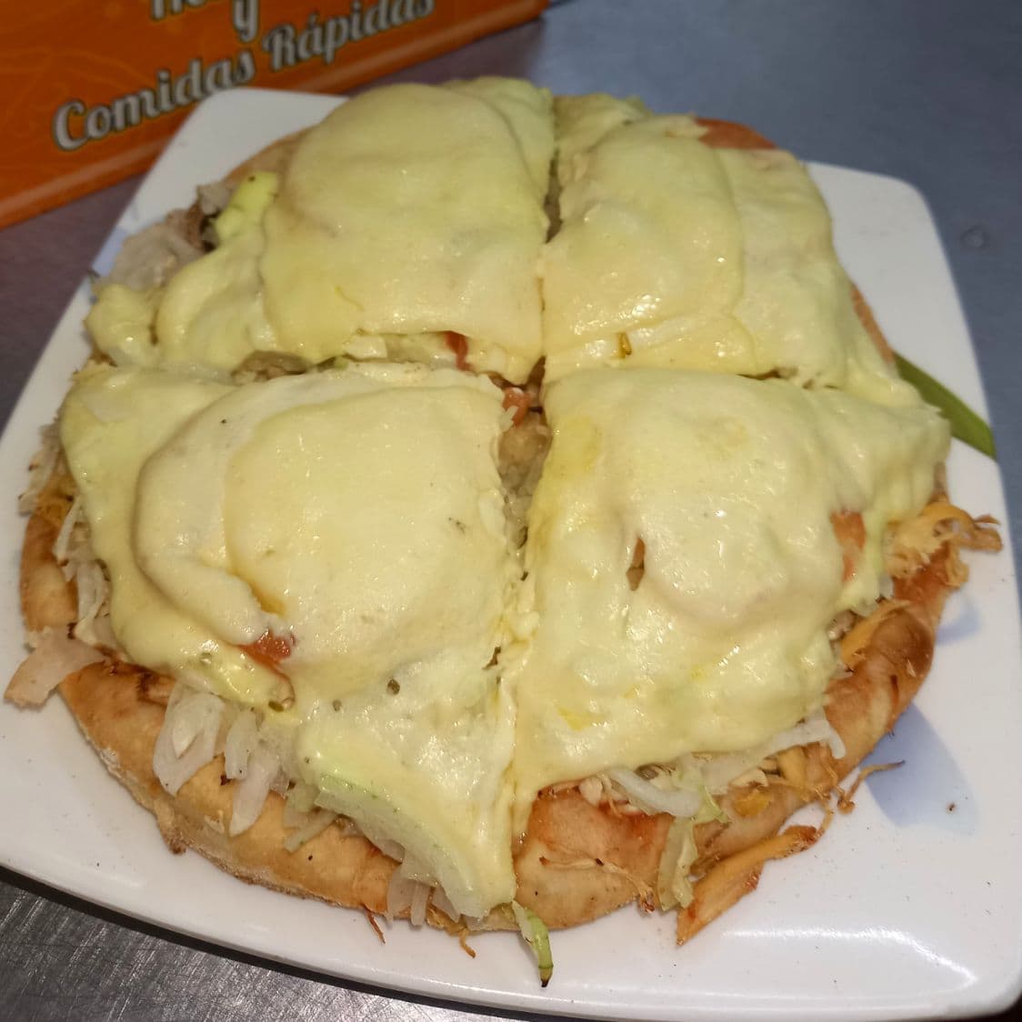 Pizza Encebollada