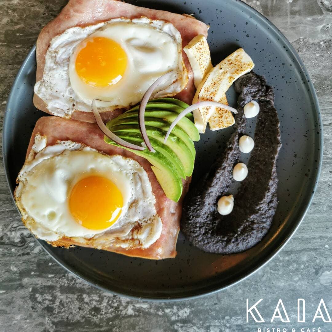 Huevos Estrellados