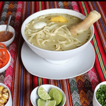 Caldo de Gallina con Presa