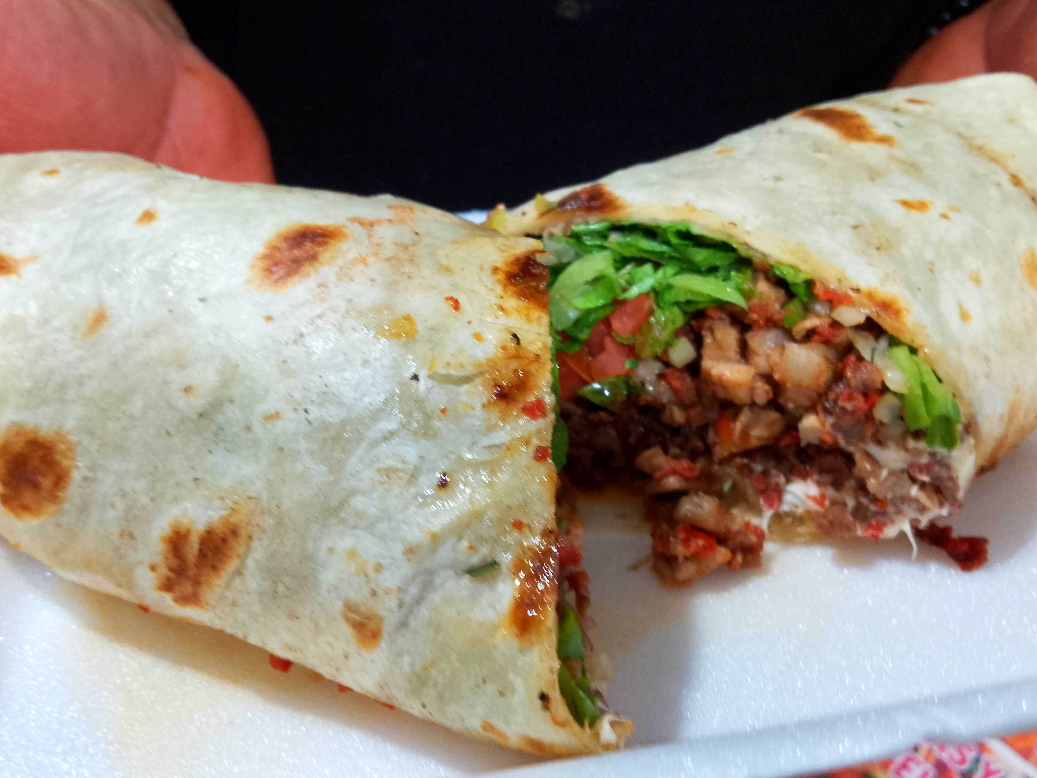 Tacos y Tortas el May