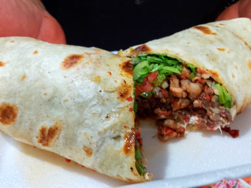 Tacos y Tortas el May