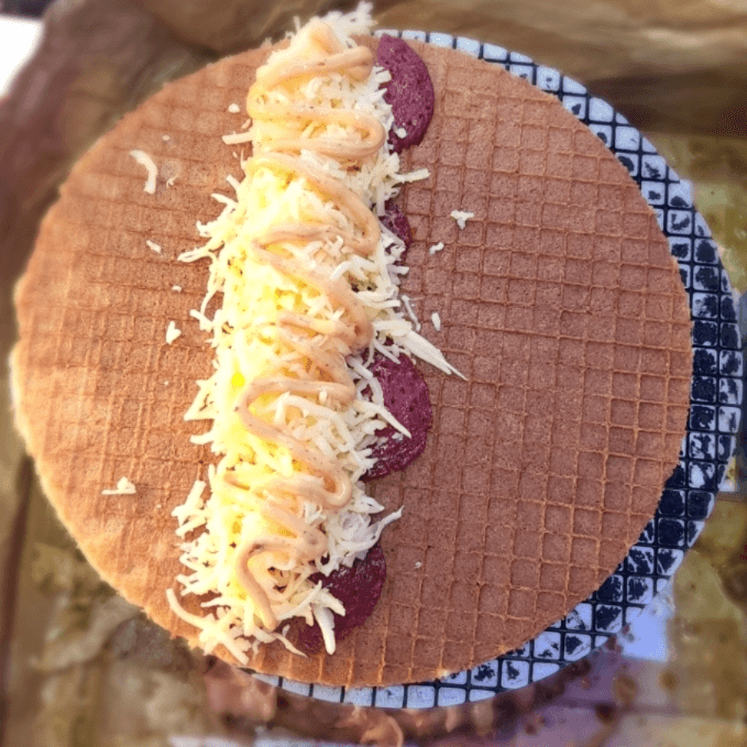 Pepperoni con Queso Bola
