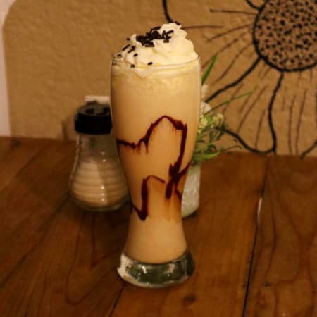 Frappe + Cheesecake