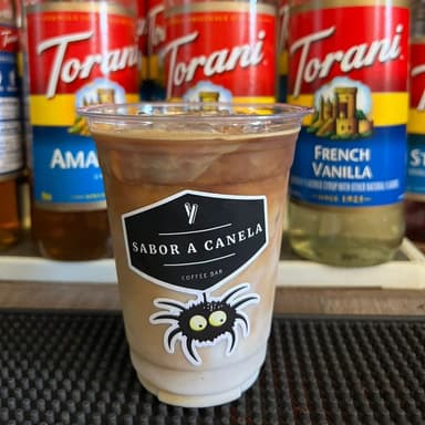 Latte en las Rocas