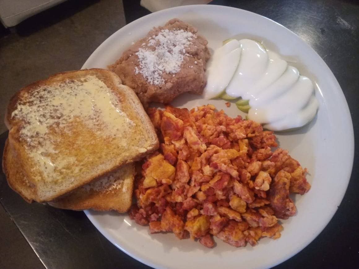 Huevos Al Gusto (2)