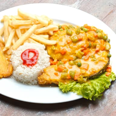 Bagre en salsa