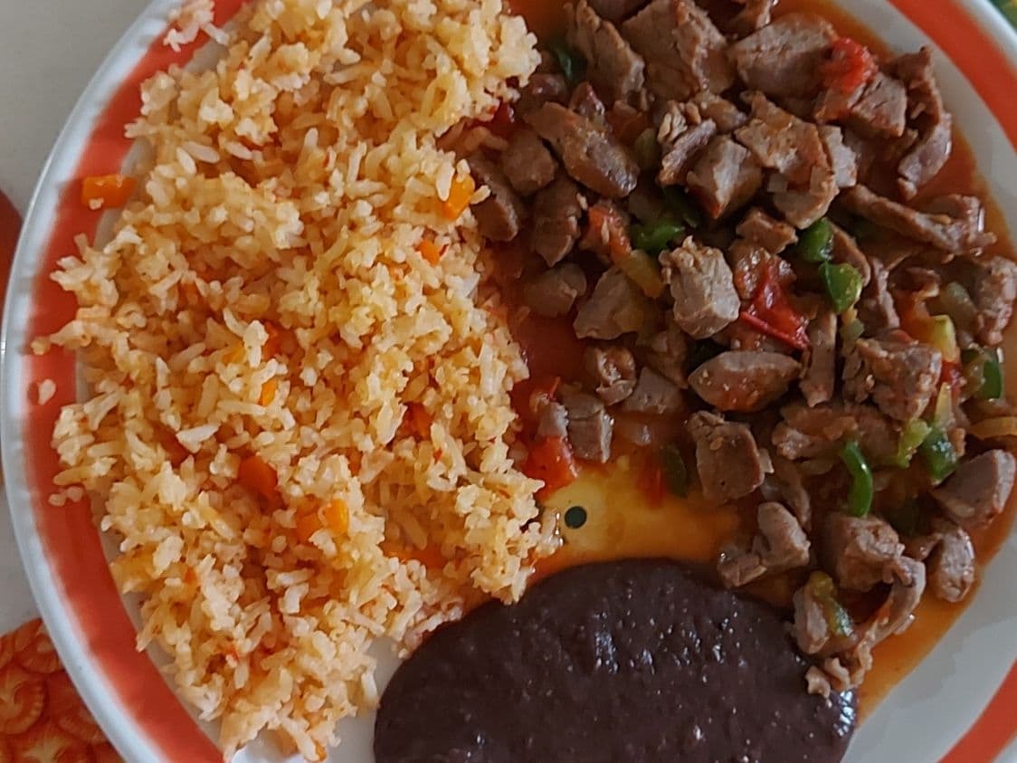 Bisteces de Res a la Mexicana