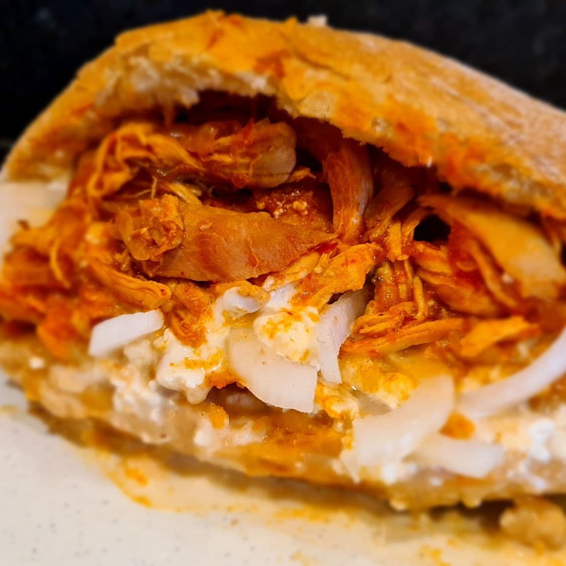 Lonche de Chilaquiles.  con   Pollo