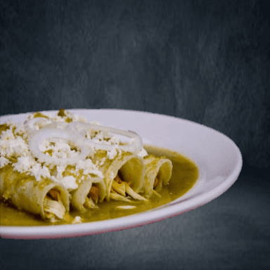 Enchiladas Verdes Pollo o Queso Paquete Desayuno