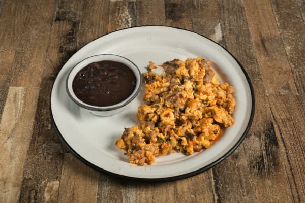 HUEVOS DIVORCIADOS
