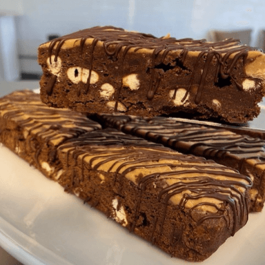 Brownie Peanut & Pretzel