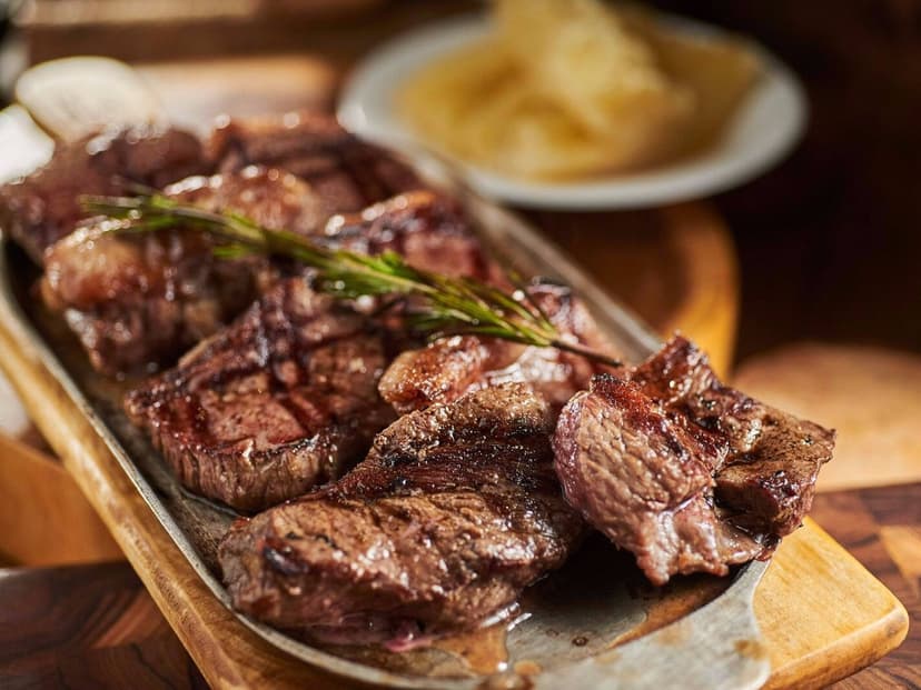 La Herradura Grill House (Cra 46)