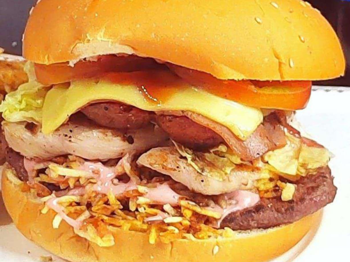 MEDIA LIBRA BURGUER