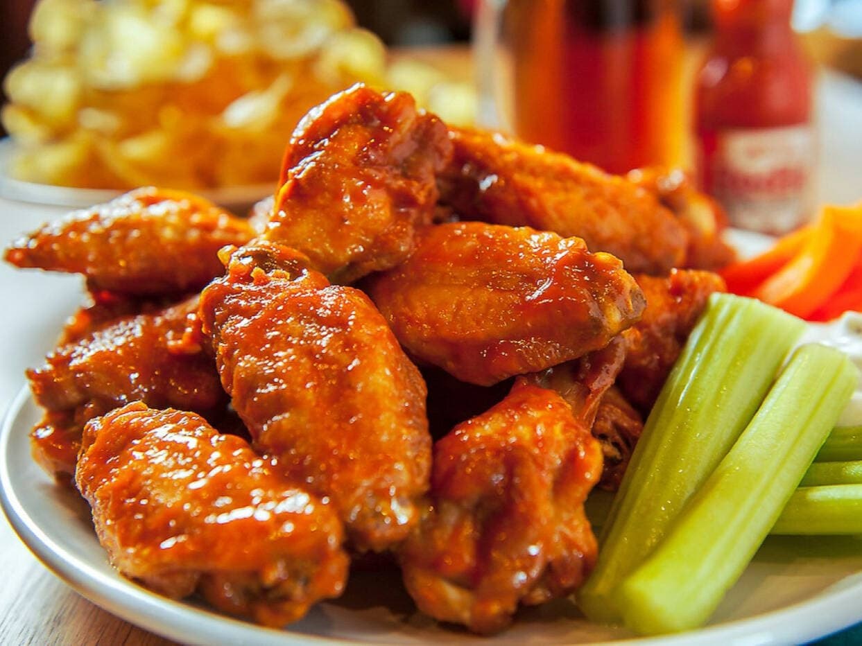 La Cueva del Abuelo (Cruderia & Wings)
