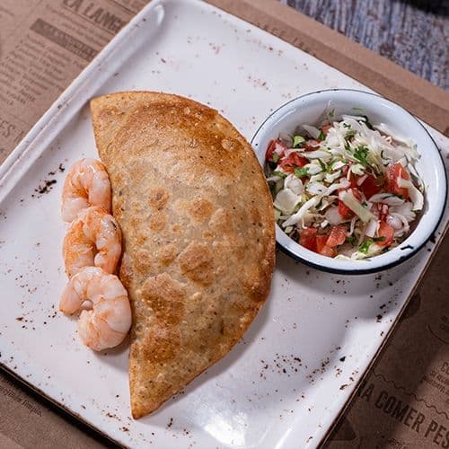 Empanada de camarón (1pz)