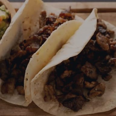 Taco Mini Oriental con Queso