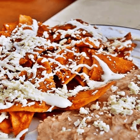Combo Chilaquiles Rojos + bebida😋