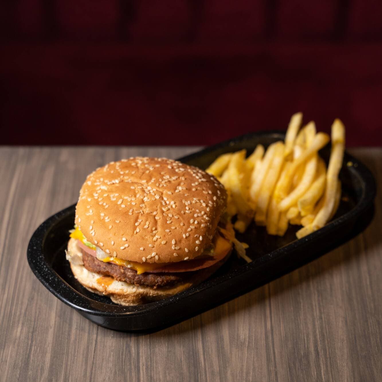 Hamburguesa De Arrachera con Papas a la Francesa
