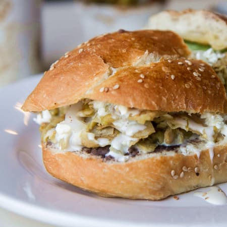 Torta de chilaquiles