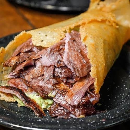 COSTRA DE QUESO CON CARNE