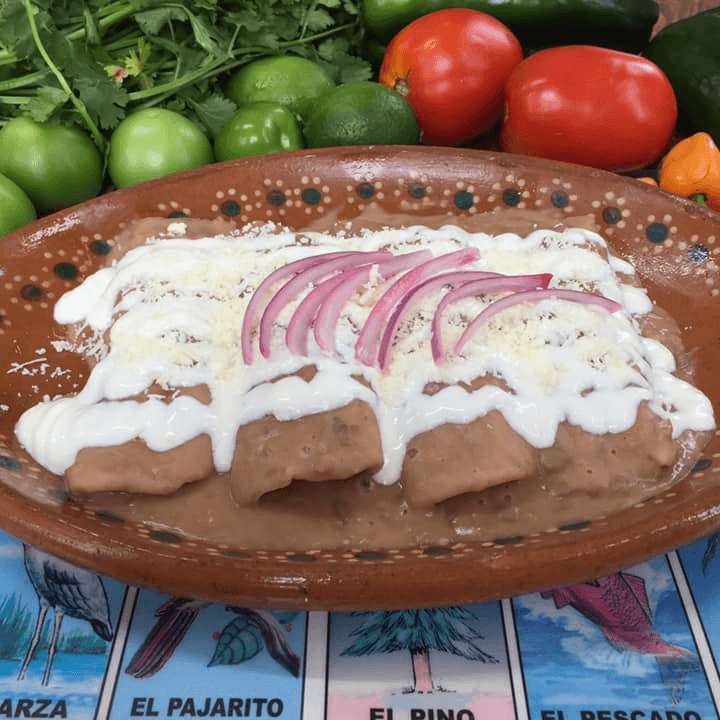 Enfrijoladas de Pollo