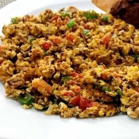 Huevo con Machaca