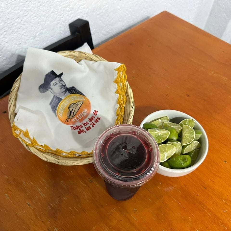 Agua de Jamaica