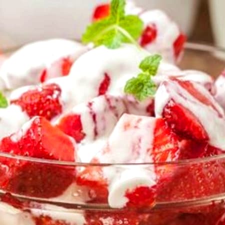 Fresas con crema + Helado