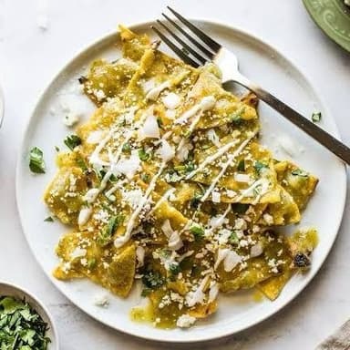 Chilaquiles + café americano
