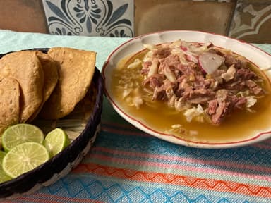 Pozole de Cabeza
