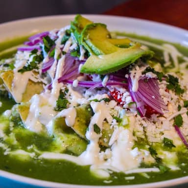 Chilaquiles al Gusto.
