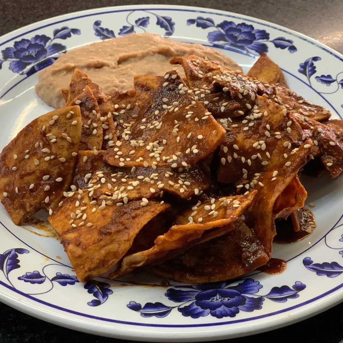 Chilaquiles Enmolados