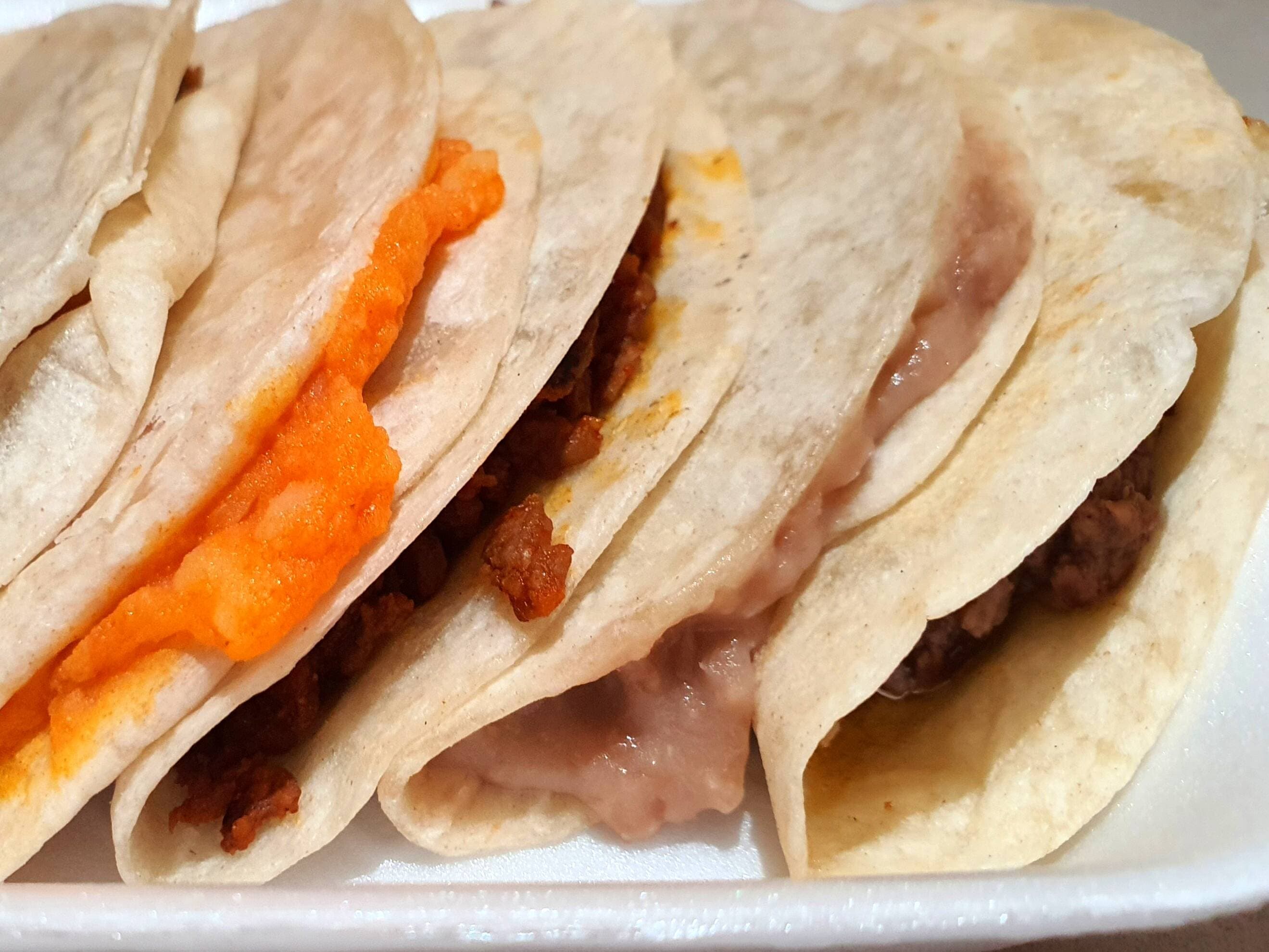 Tacos mañaneros “MICHEL”