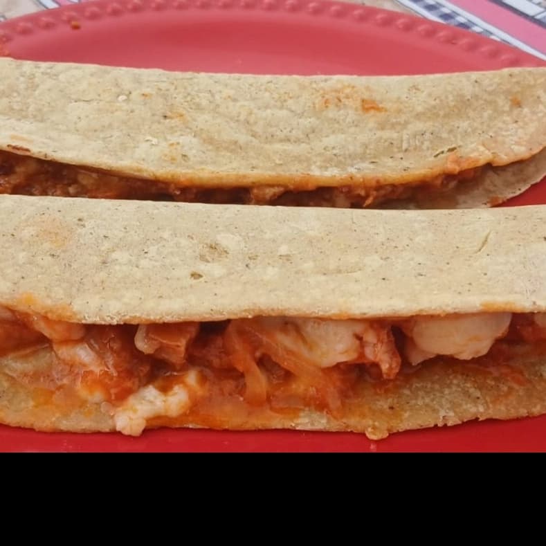 Paquete Individual. 2 Quesadillas