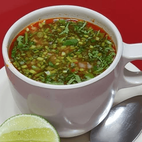 1/2 litro de consomé (sin carne)