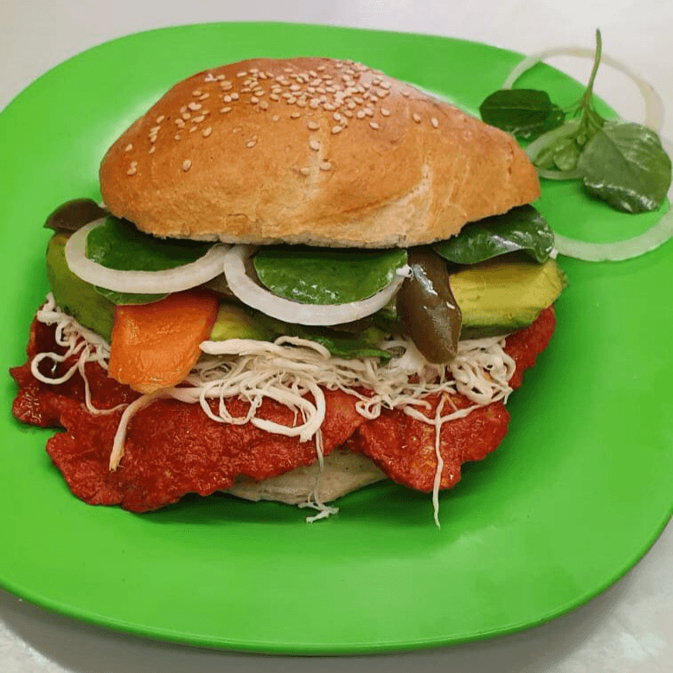 CEMITA DE CARNE ENCHILADA ..