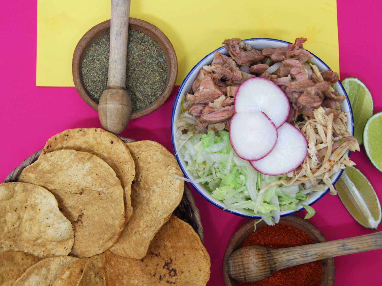 Pozole de Maciza y Pollo
