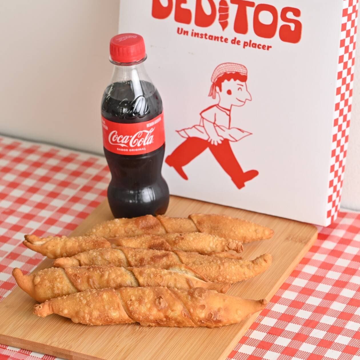 Combo Mix - 5 Deditos a Elección + Coca Cola 250ml